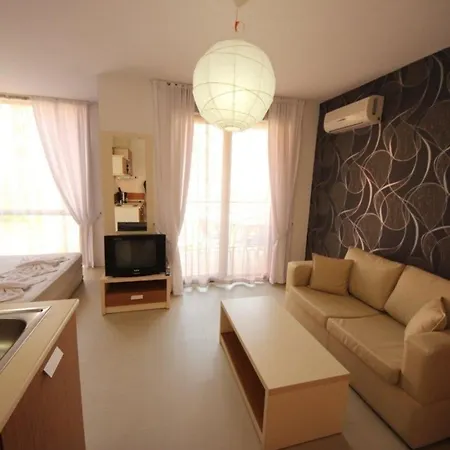 In Mit Pool Apartamento Sunny Beach