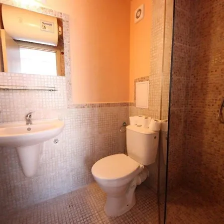 Apartamento In Mit Pool